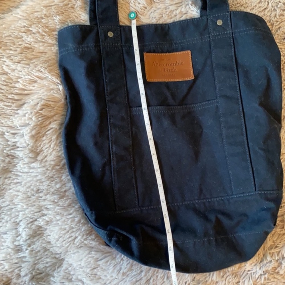 Tote - Picture 2 of 5